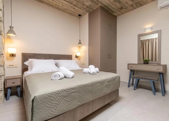 Achatis Apartments with sea view