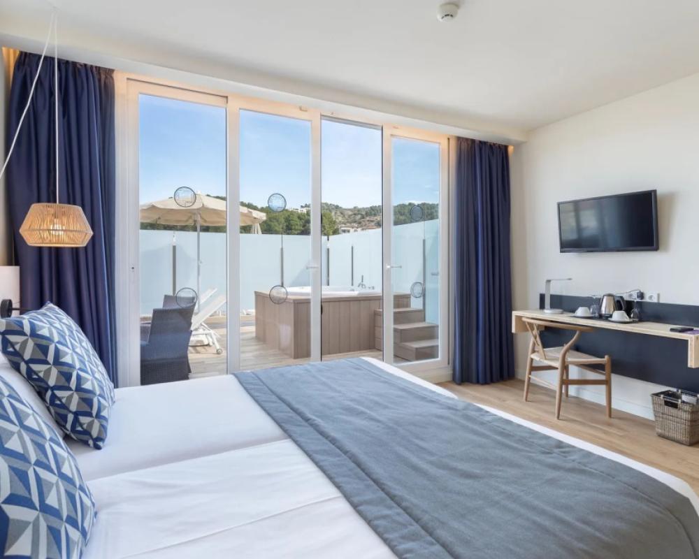 фото FERGUS Style Soller Beach