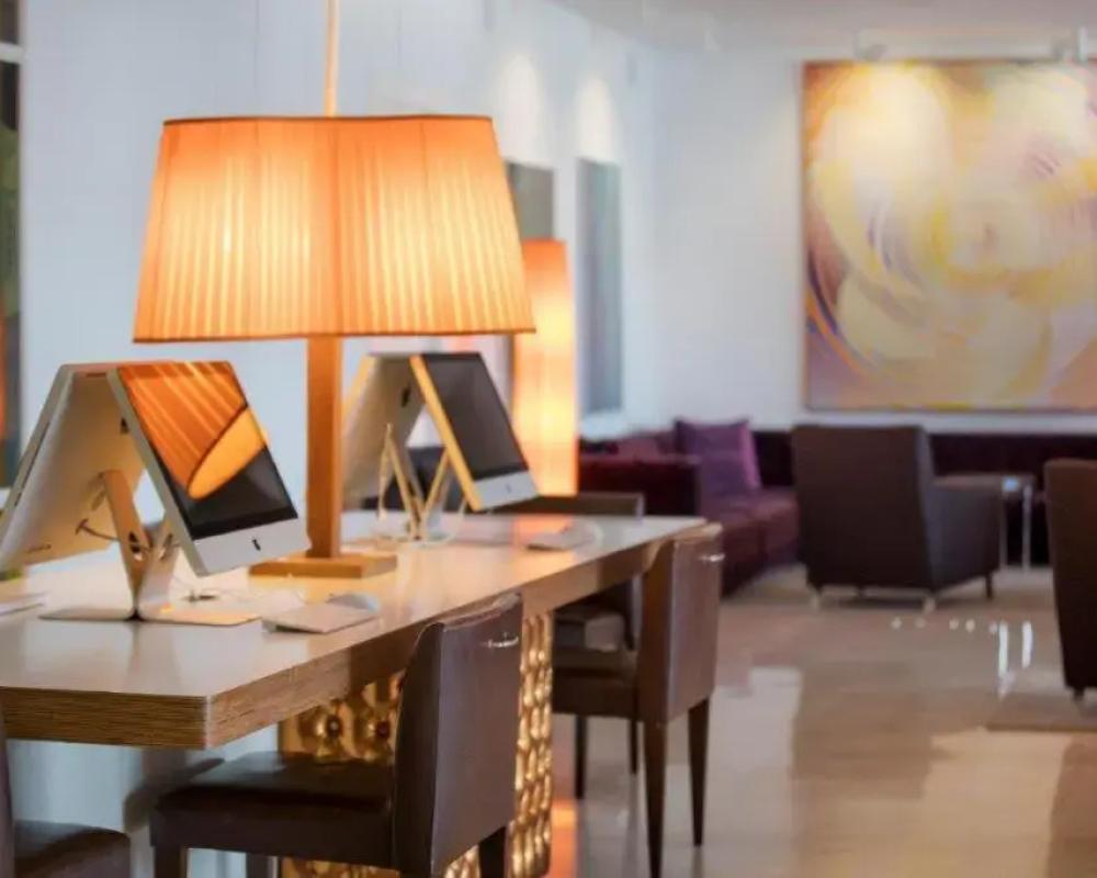 фото Hotel Esplendido