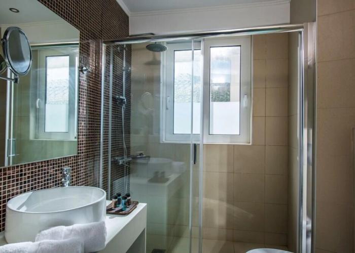 Troulis Aparthotel