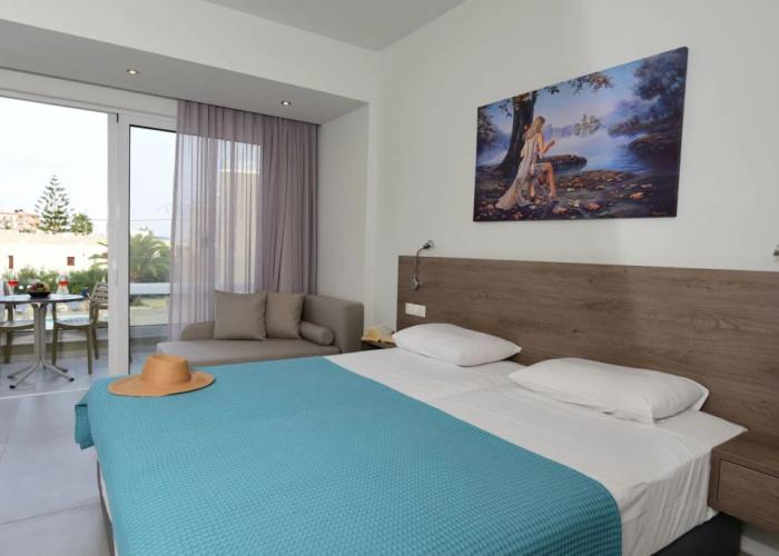 Blue Horizon Apartments