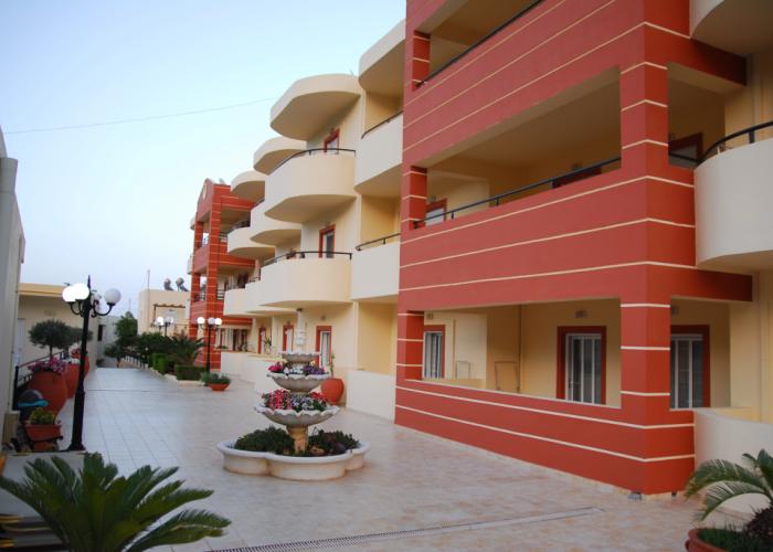 Elpis Studios & Apartments