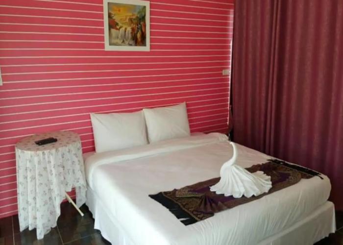 Yamadaya Beach Resort