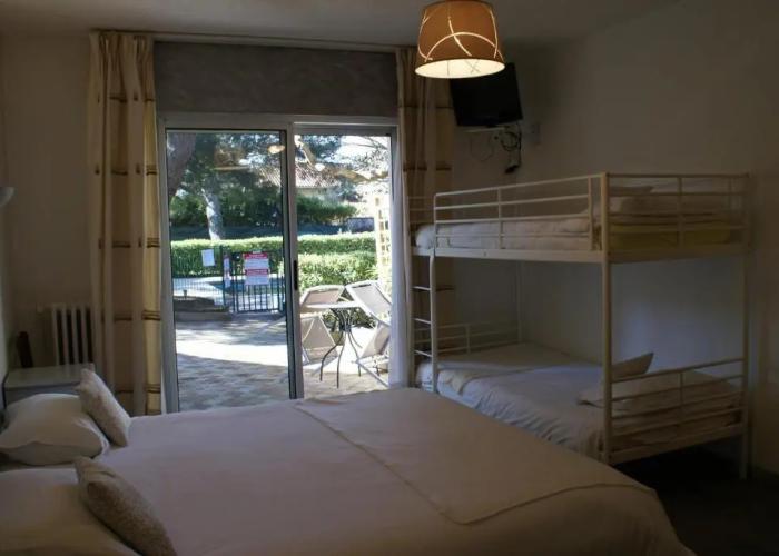 Hôtel Le Petit Manoir