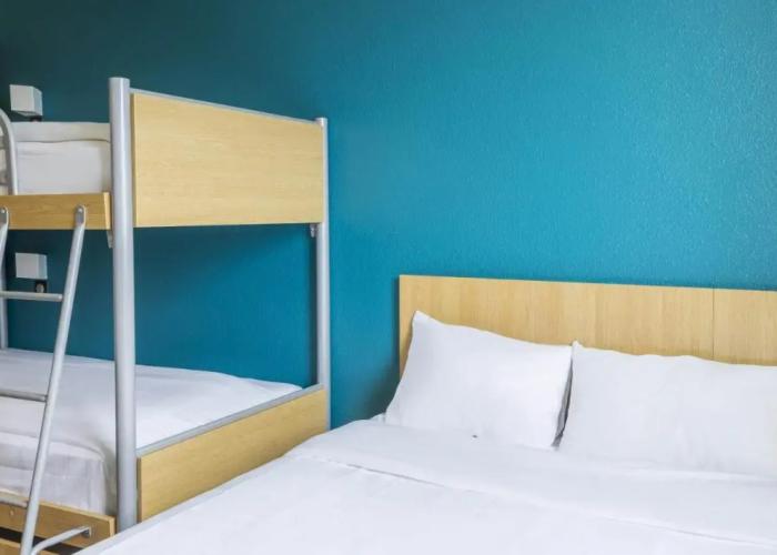 B&B HOTEL Auxerre Monéteau