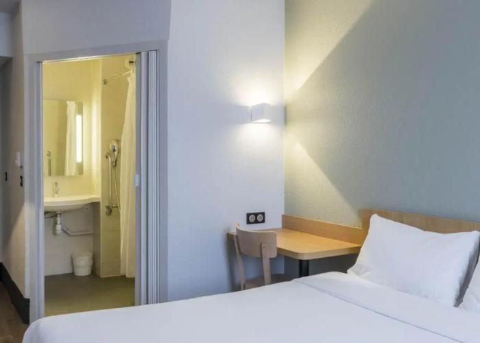 B&B HOTEL Auxerre Monéteau