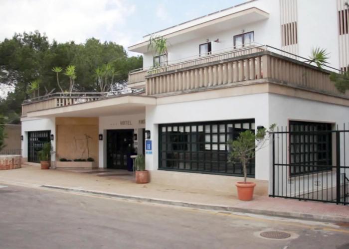 Hotel Pinos Playa