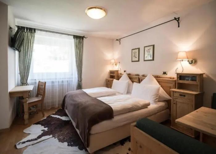 Alpstay — Chalet Hotel Hartmann
