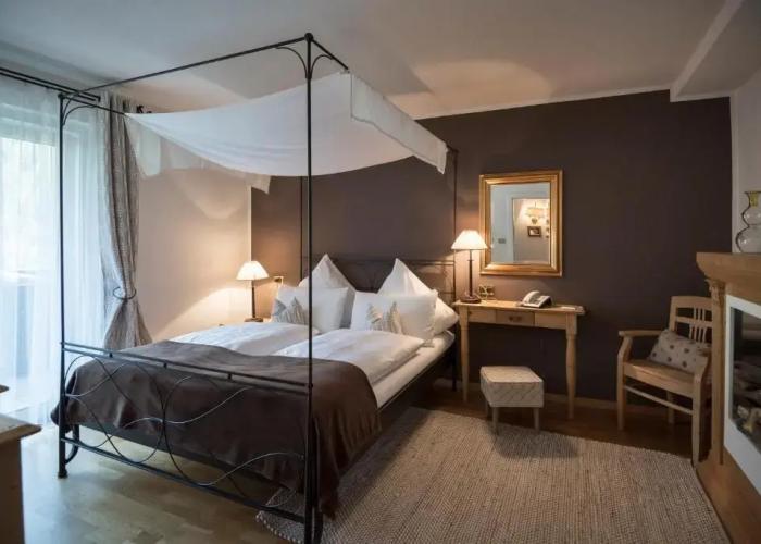 Alpstay — Chalet Hotel Hartmann