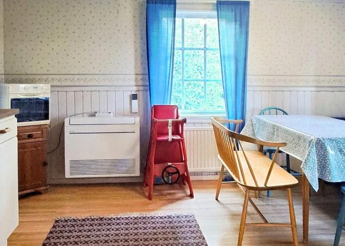 6 Person Holiday Home in Vara
