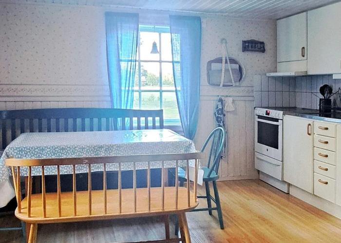 6 Person Holiday Home in Vara