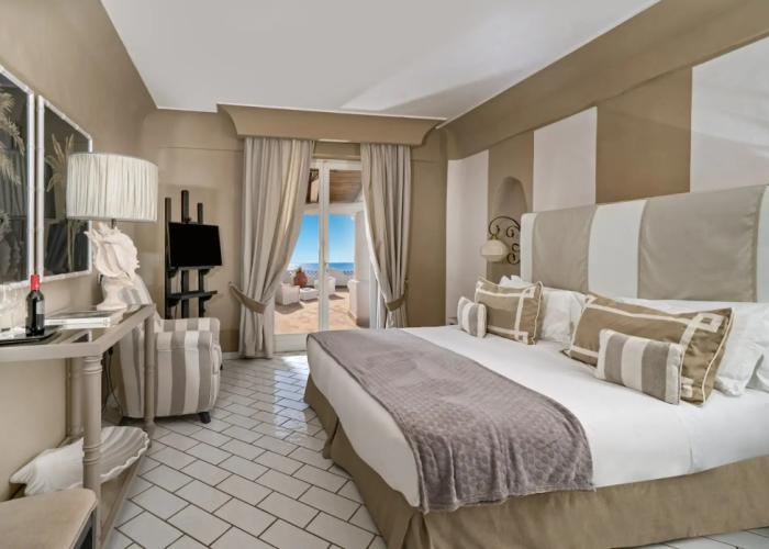 Therasia Resort Sea & Spa - The Leading Hotels of the World