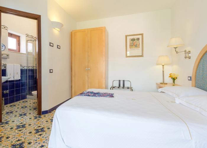 Hotel Eros