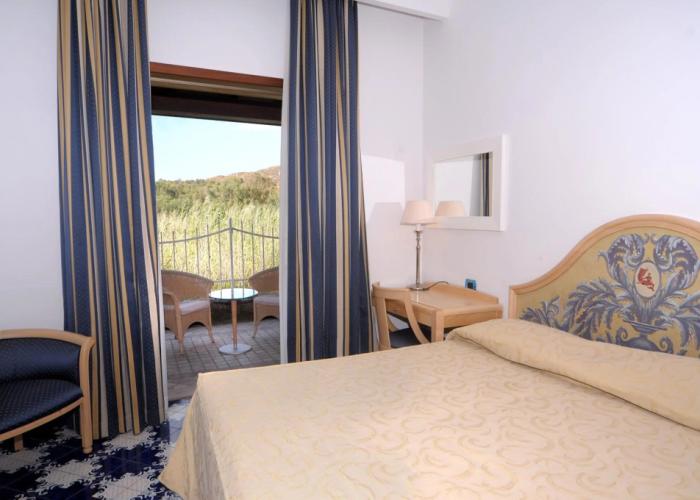 Hotel Eros