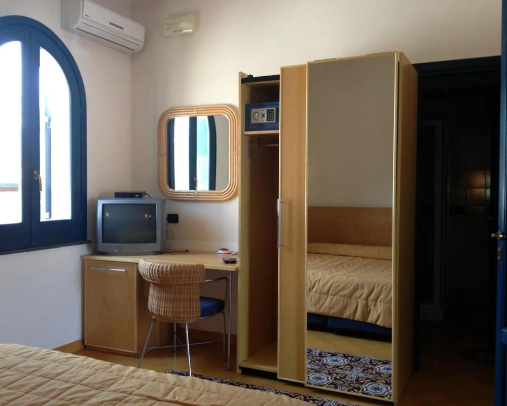 фото Hotel Aura