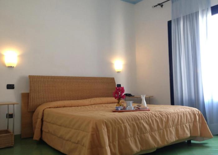 Hotel Aura