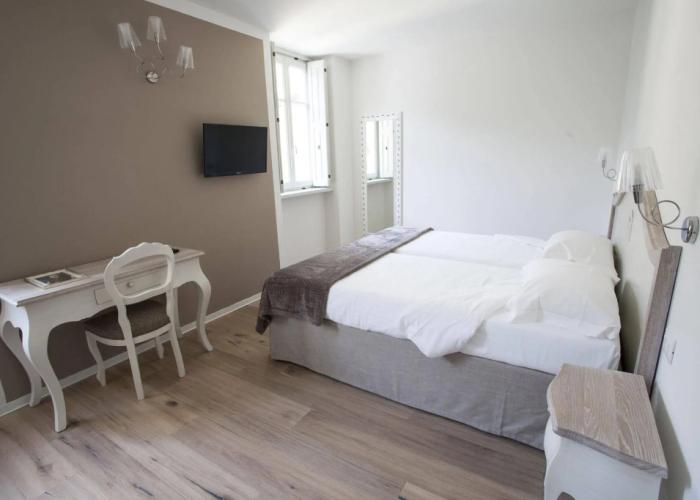 Villa Italia Luxury Suites and Apartments