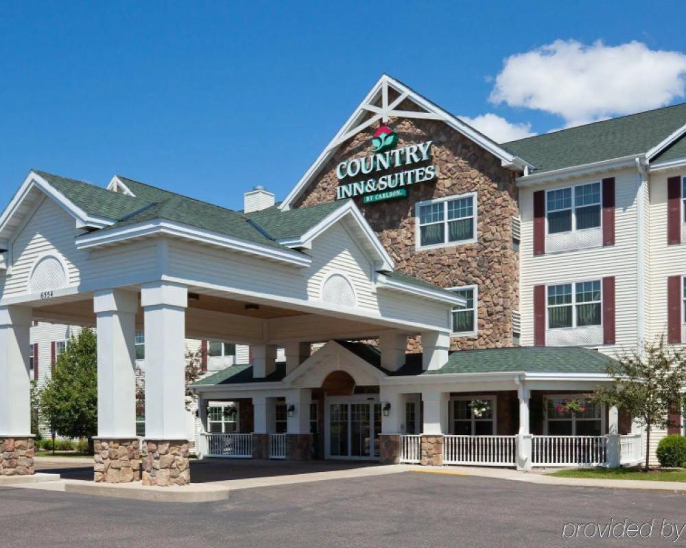 Country Inn & Suites by Radisson Albertville near Outlet Mall