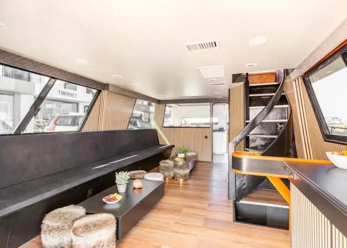 Live on a Luxury 65ft Yacht in Duquesa- Estapona
