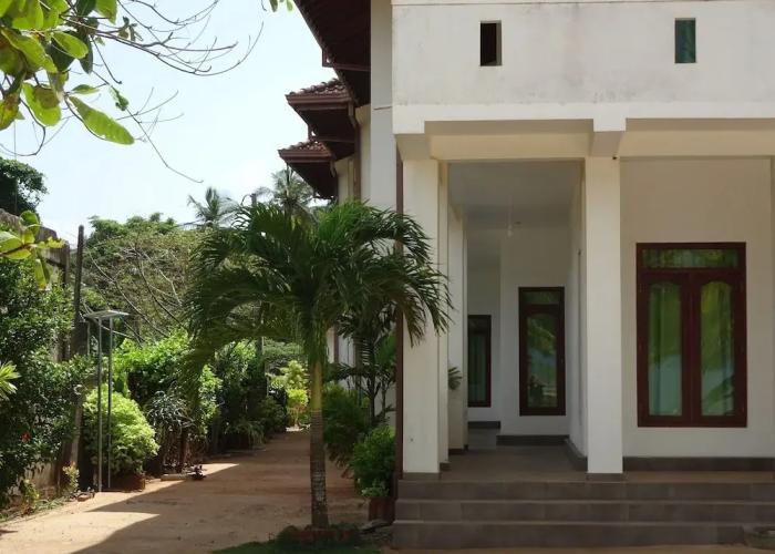 Moragalla Beach Home Guesthouse (Newly opened hotel)