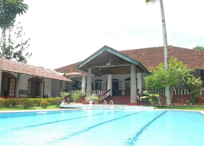 The Bungalow at Pantiya Estate