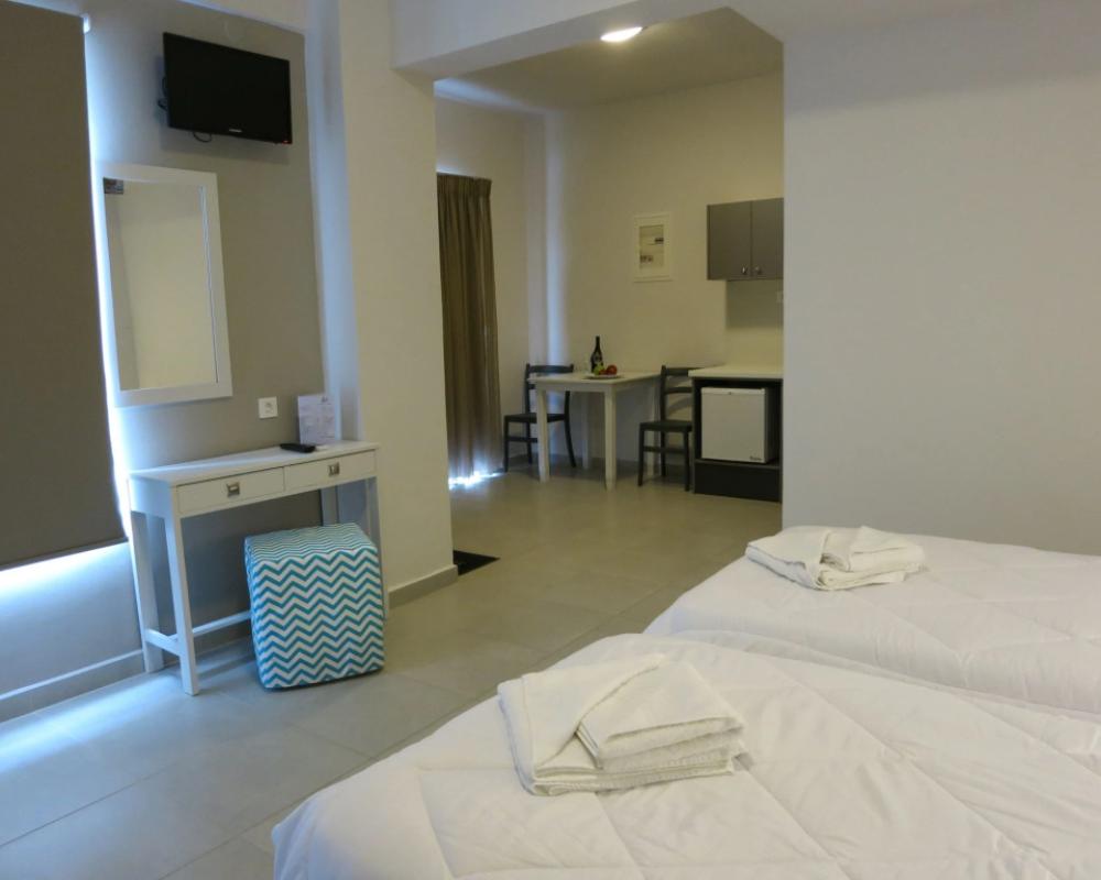 Amaryllis Hotel Apartments