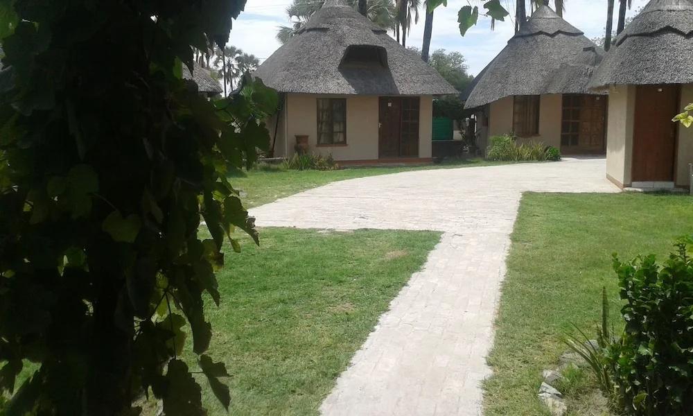 фото Maya Guest Inn