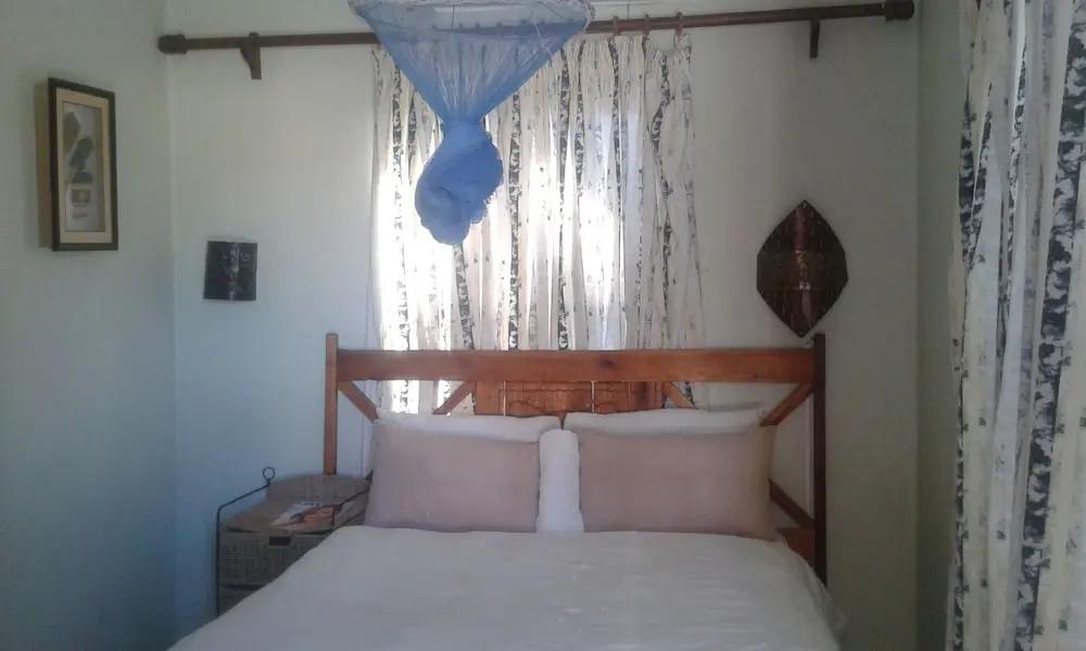 фото Maya Guest Inn