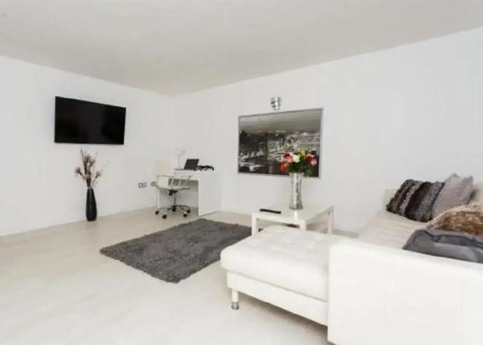 Live in Leeds Nazarene Apartments