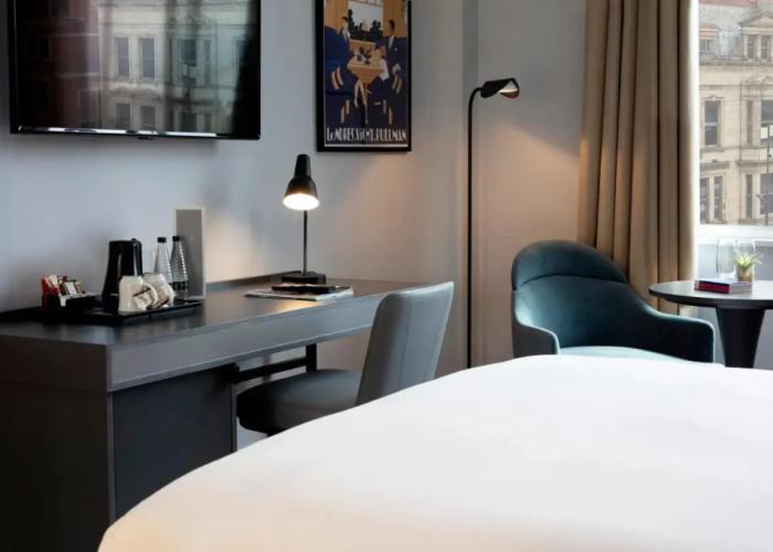 The Queens Hotel