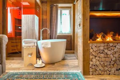 John Luxury Suites