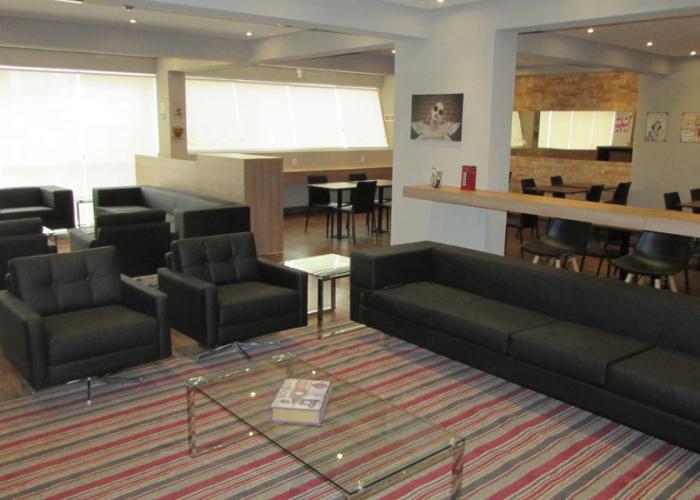 i5 Play Hotel