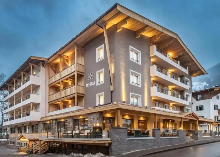 Hotel Meida