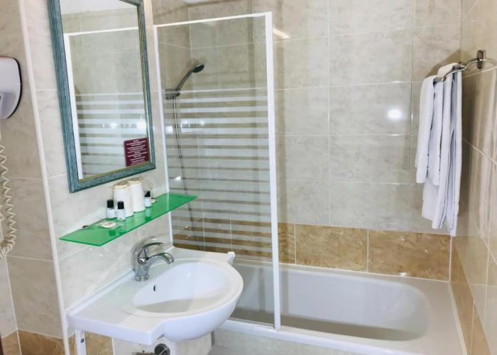 Brit Hotel Confort Helios Agde