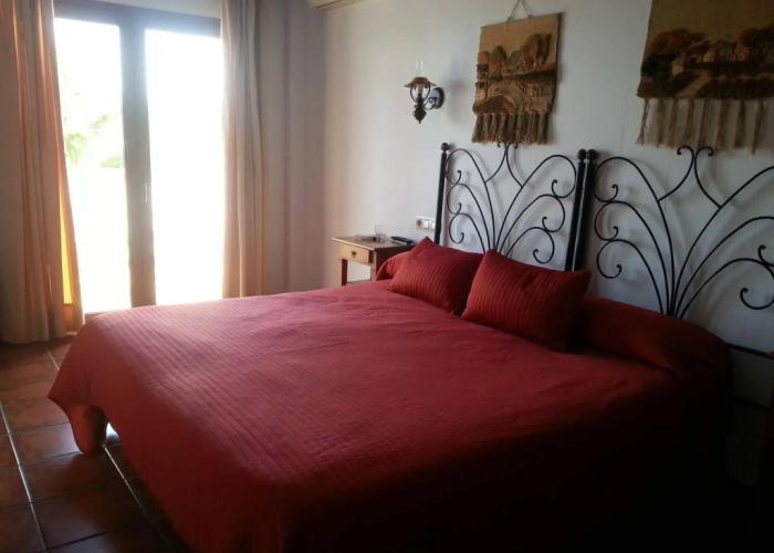 Hotel Rural Almazara