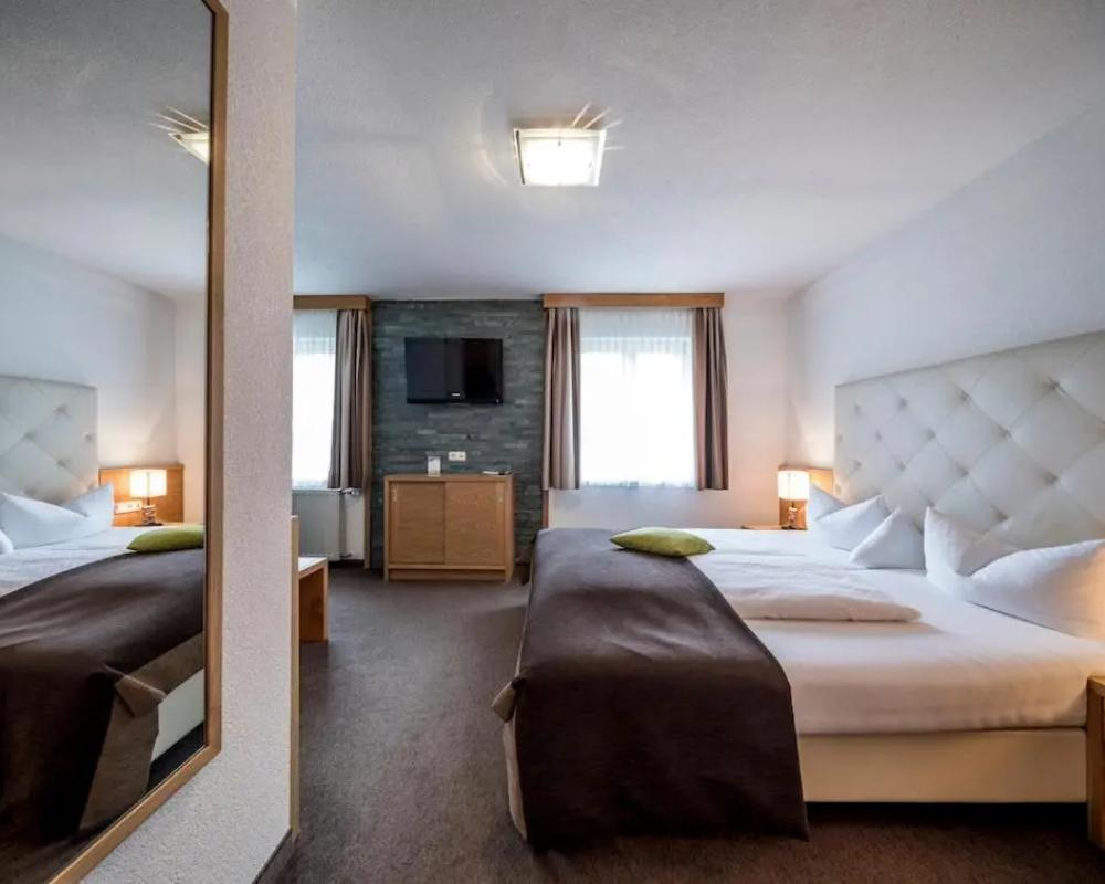 фото Post Hotel