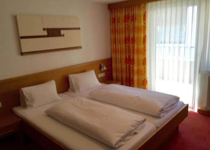 Post Hotel