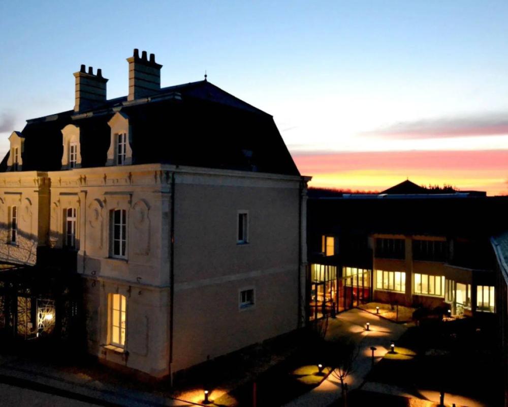 Hôtel Les 3 Lieux - Restaurant Gastronomique, Bistrot, Espace sensoriel