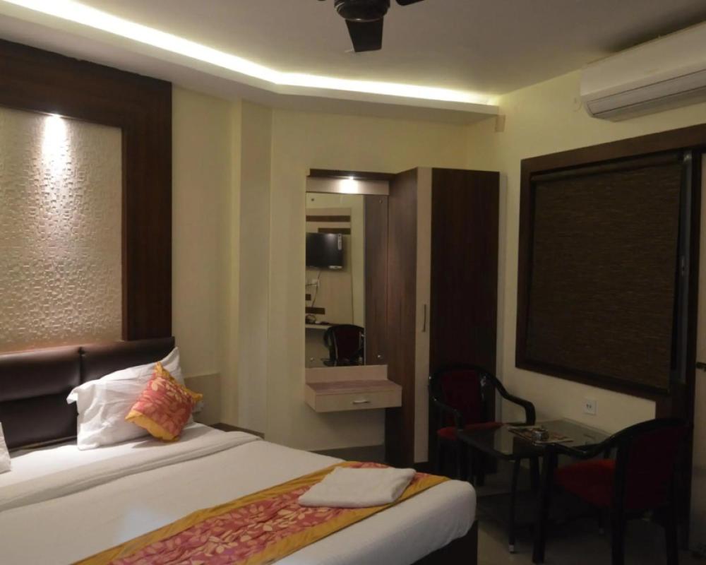 фото Hotel Jeevan Sandhya