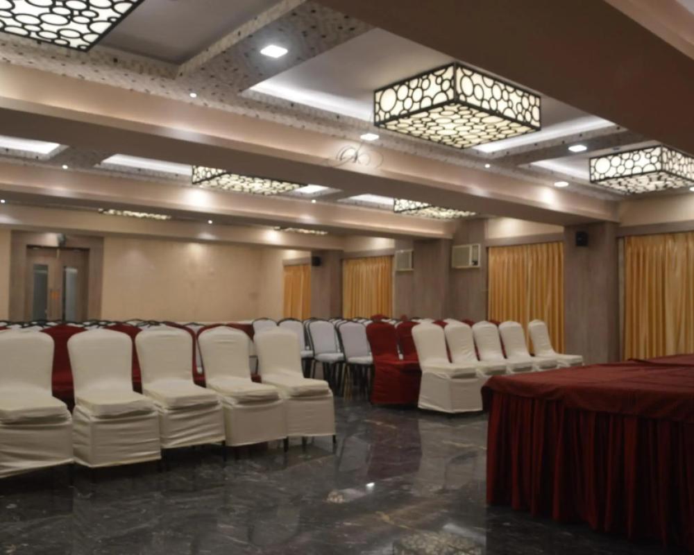 фото Hotel Jeevan Sandhya