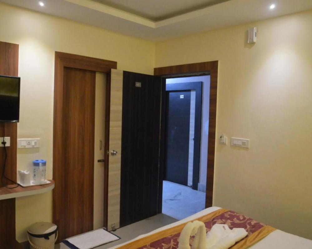 фото Hotel Jeevan Sandhya