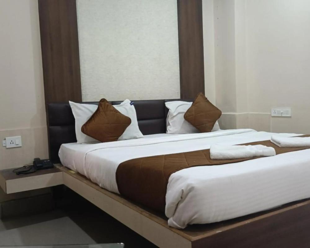 фото Hotel Jeevan Sandhya