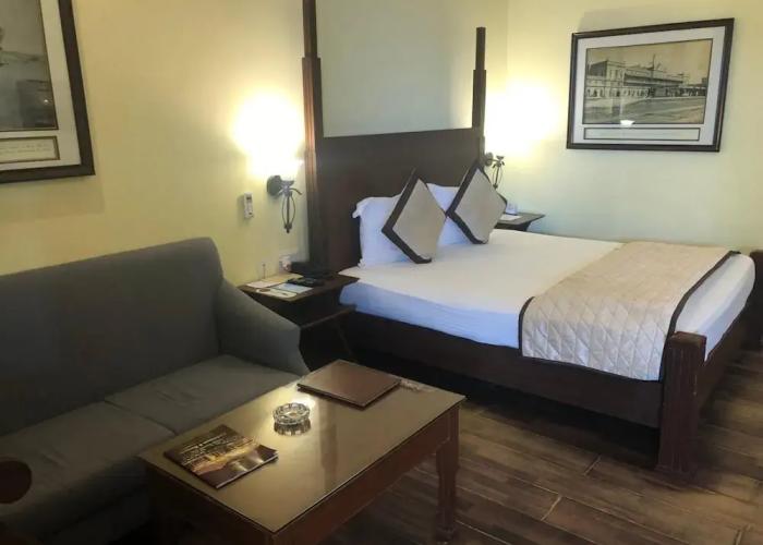 Chanakya BNR Hotel Puri