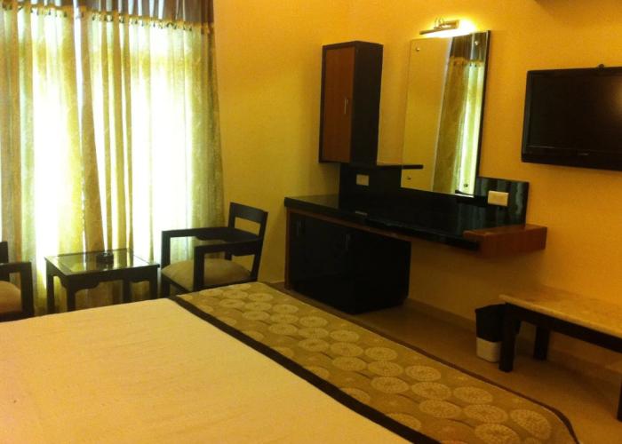 Hotel Holiday Resort