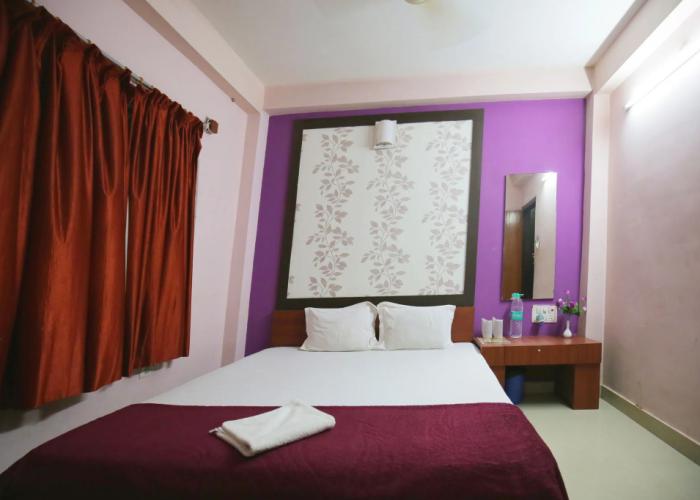 Hotel Pushpa - Berries Group of Hotels