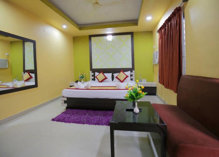 Hotel Pushpa - Berries Group of Hotels