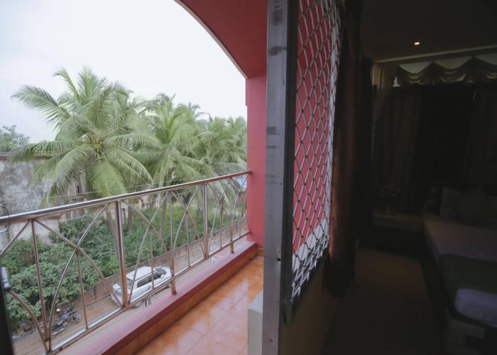 Hotel Pushpa - Berries Group of Hotels