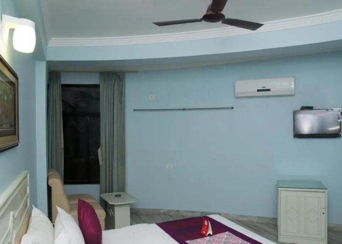 Hotel Niladri Premium