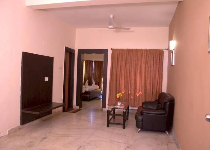 Hotel Sagar Tarang (Berries Group)