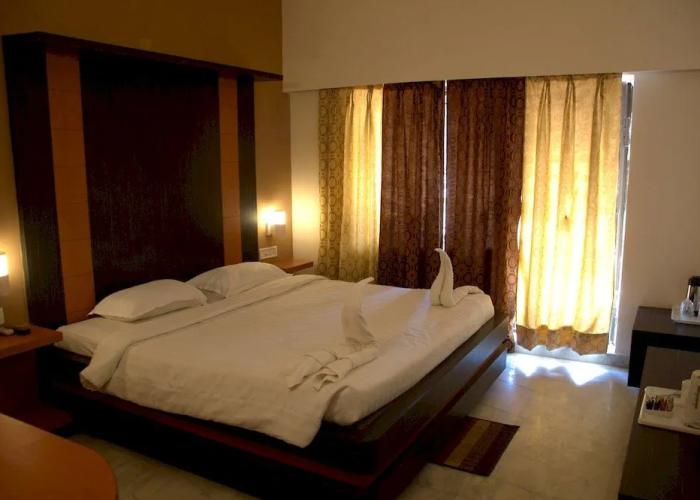Hotel Sagar Tarang (Berries Group)